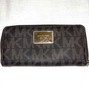 Brown Michael Kors Wallet